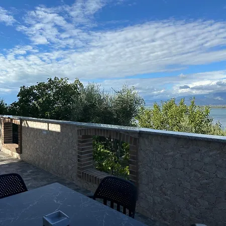 Emerald House Shiroke Feriehus Shkodër