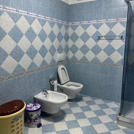 Emerald House Shiroke Feriehus *