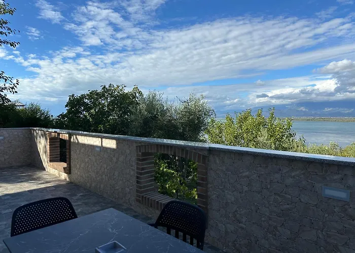 Emerald House Shiroke Prázdninový dům Shkodër