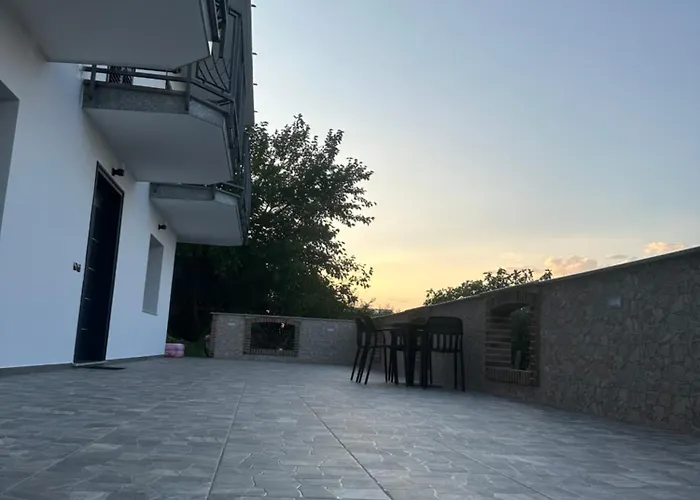 Prázdninový dům Emerald House Shiroke